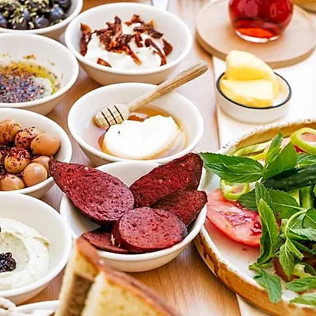 Boii Rest & Breakfast ホテル セェフェリヒサール